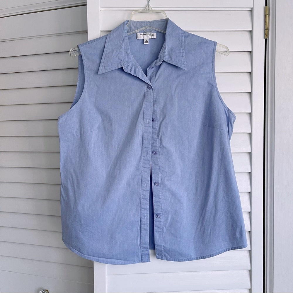 Sleeveless Blouse
